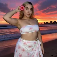 Miss-Honeyy's Profile Pic