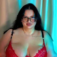 MonaSteele Adlı Modelin Avatarı