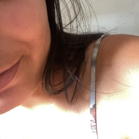 Jkkgfhgg profile photo