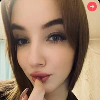 llunacoom model avatar