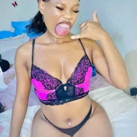 รูปโปร  ไฟล์ของ Thick_Lipped_Hottie