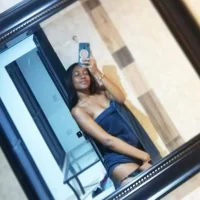 ahinne's Profile Pic