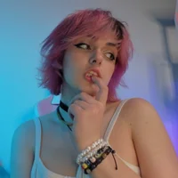 Roxy_Wi's Avatar Pic