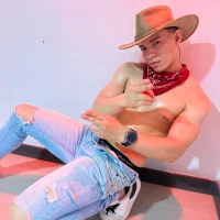 Gasby3's Profile Pic