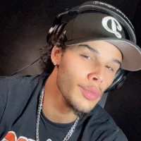 Kylewhitedgs Poză avatar