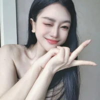 LINLIN-2025 Adlı Modelin Avatarı