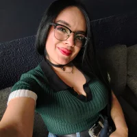 eva_clar webcam model