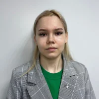 MadelineKen's Profile Pic