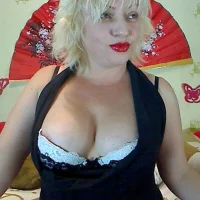 NaughtyMILF4UX