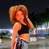 Kendra_Rey