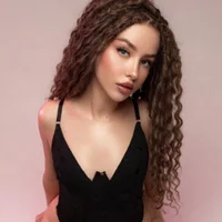 BitterPeach__ Φωτ, Προφίλ