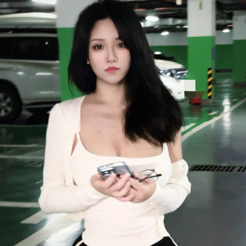 QiQi-Big profile photo