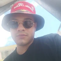 7Happybooshonney