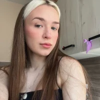 รูปโปรไฟล์ของ moon_tiny