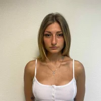 EmiIyCarson profiképe