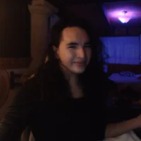 Layra_Kay's Profile Pic