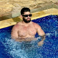 RikyAaron এর প্রোফাইল ছবি