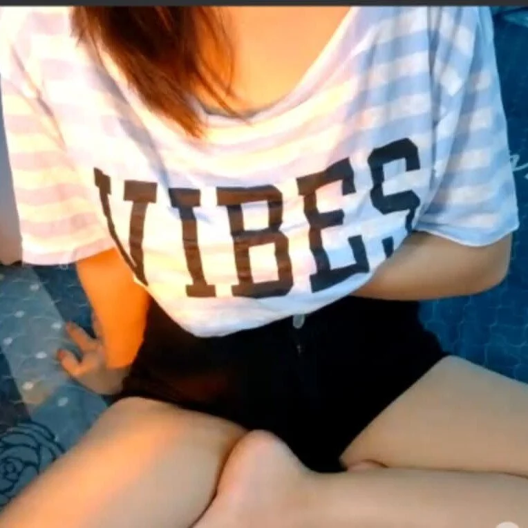 HoaLan_love Stripchat profile image