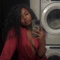 sexcallure's Offline Chat Room