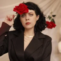 djina_moon webcam