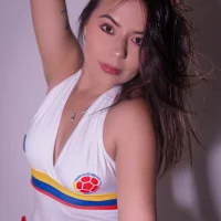 EmmaBellini webcam