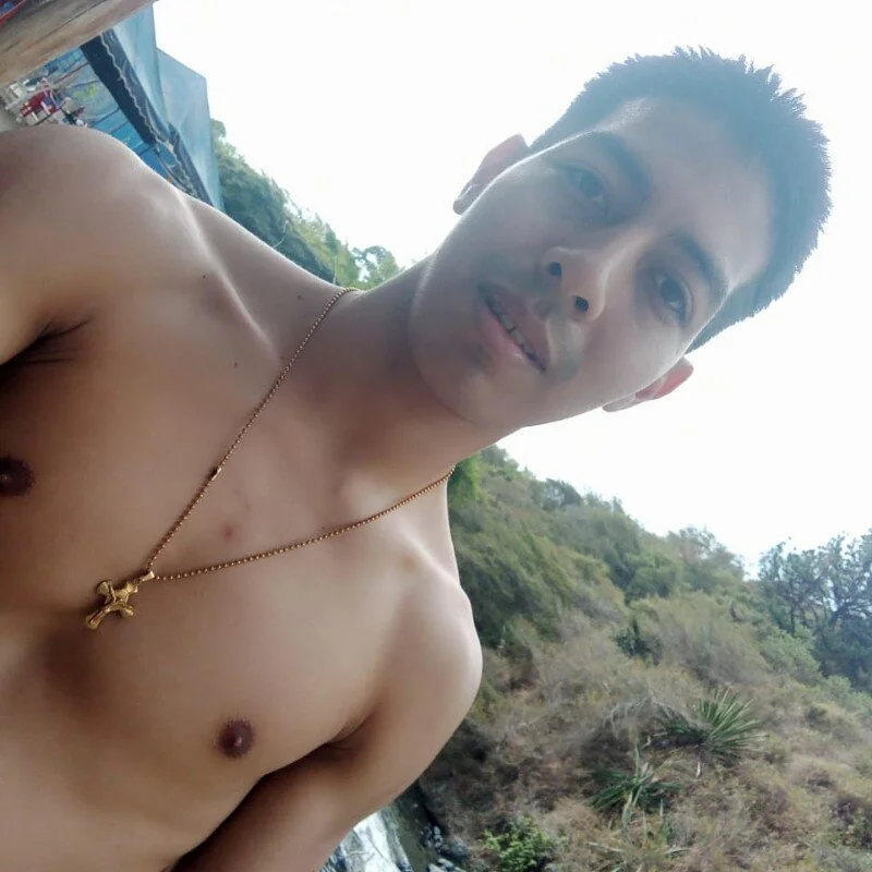 chris_axel profile photo