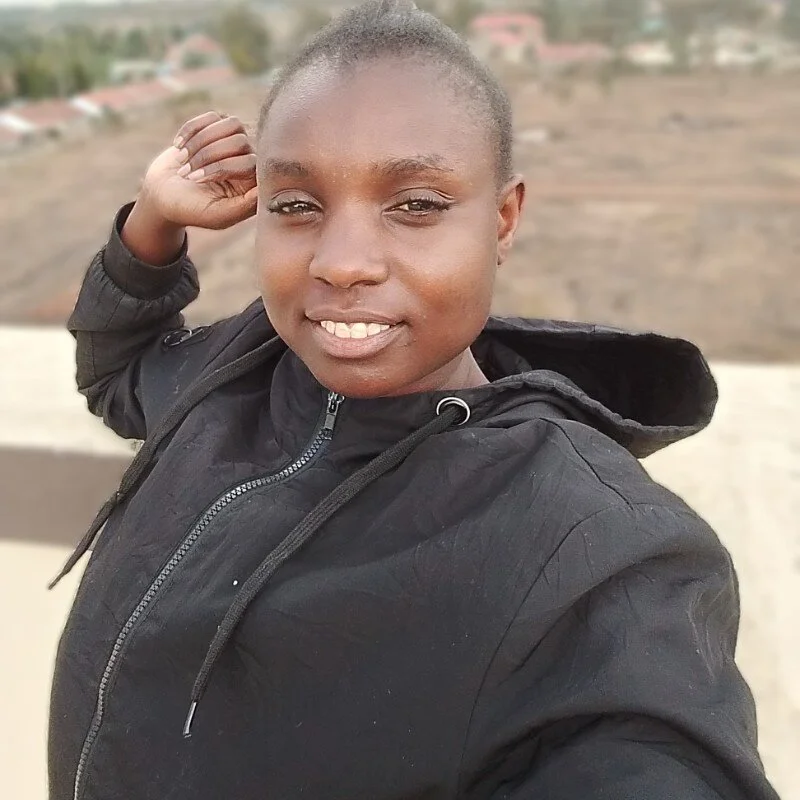 ebony_squirt2