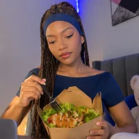 Whitney_00 Adlı Modelin Avatarı