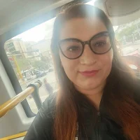 lindassmia's Profile Pic