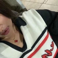 larawoof's Avatar Pic