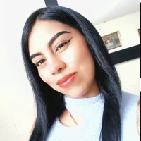 Mich_zoe's Profile Pic