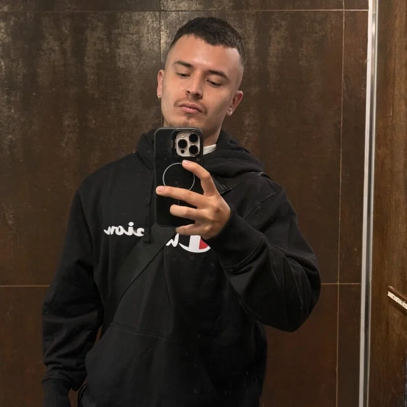 james_connor2 profile photo