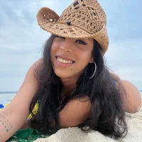 Elizacllark's Profile Pic