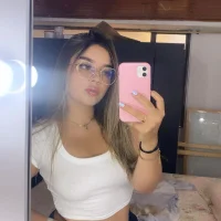 RosarioTorres_Pink's Profile Pic