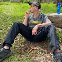 Thomasjons_ Gambar Avatar