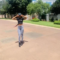 MsParisSmith Gambar Avatar