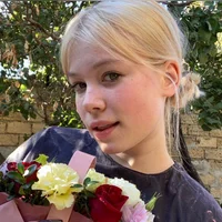Lulu_Dii's Profile Pic
