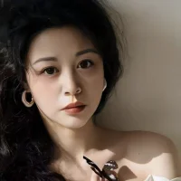 lindadong76's Avatar Pic