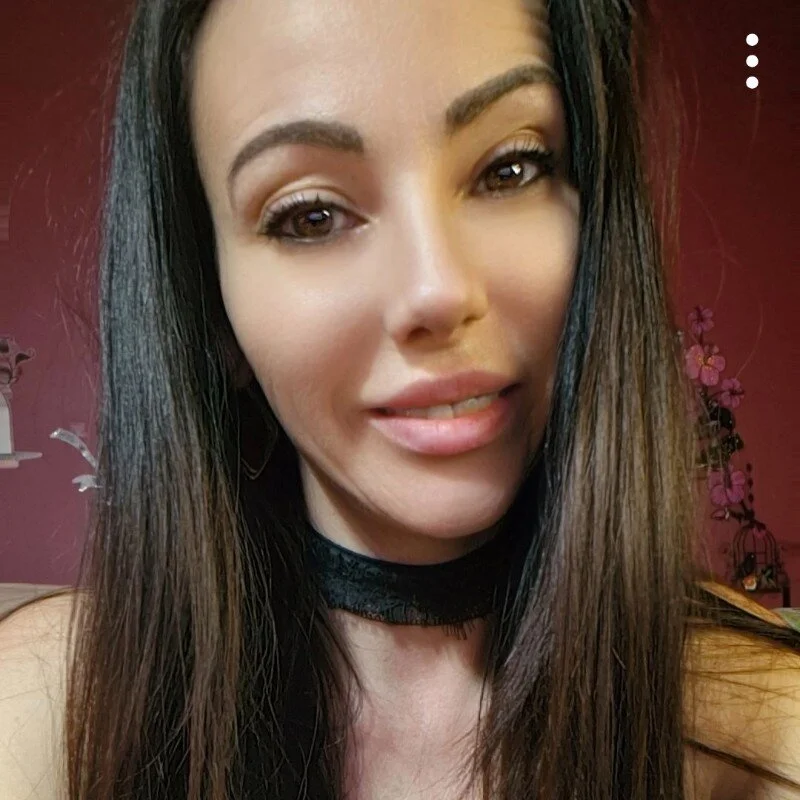 milflovelyxxx Stripchat profile image