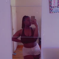 Phòng Chat Ngoại tuyến thickerthanyou