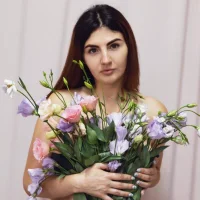 AlinaxJames avatarképe