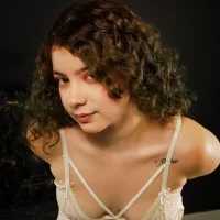 naira_velvett's Avatar Pic