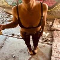 Sunny_Sue69 এর প্রোফাইল ছবি