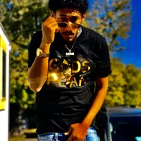 MacDaddiee24 Adlı Modelin Avatarı