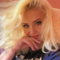 AngelFountains' Avatar Pic