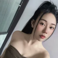 Zdjęcie profilowe modela TONGTONG-2025