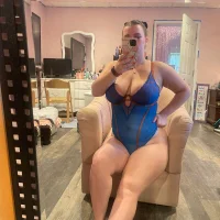 flirtyamelia1999 фото профиля