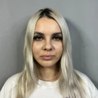 AfraAppling's Profile Pic
