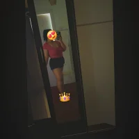 izabel1's Profile Pic