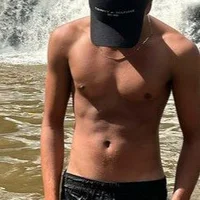come_de_tudo0 Adlı Modelin Avatarı